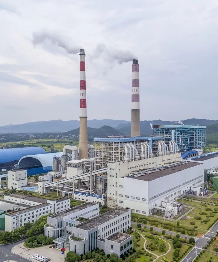 Instalación industrial con emisiones a la atmósfera