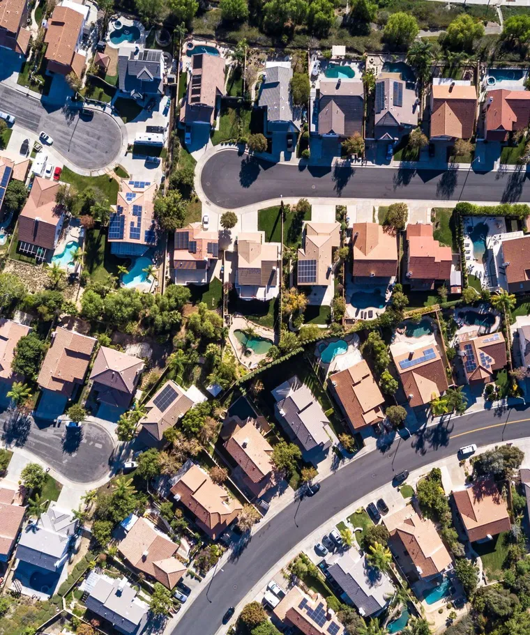 Vista aérea de una comunidad urbana